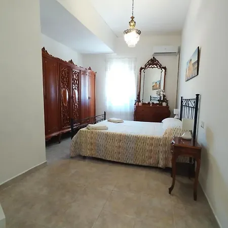 Nyaraló Ortigia Bedda Mia Szirakúza